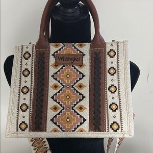 Wrangler  Aztec  Crossbody bag